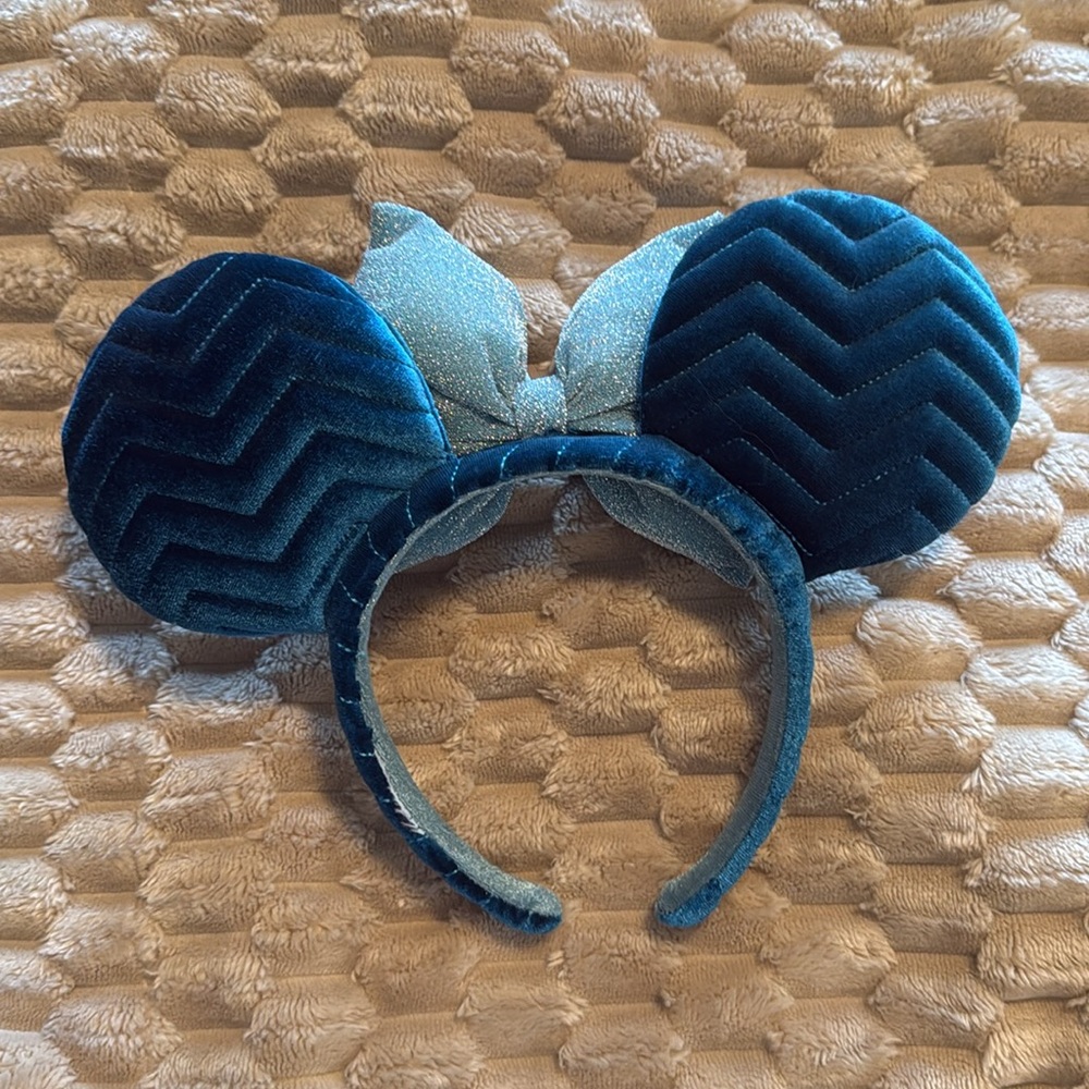 Disney Ears - Picture 2 of 2